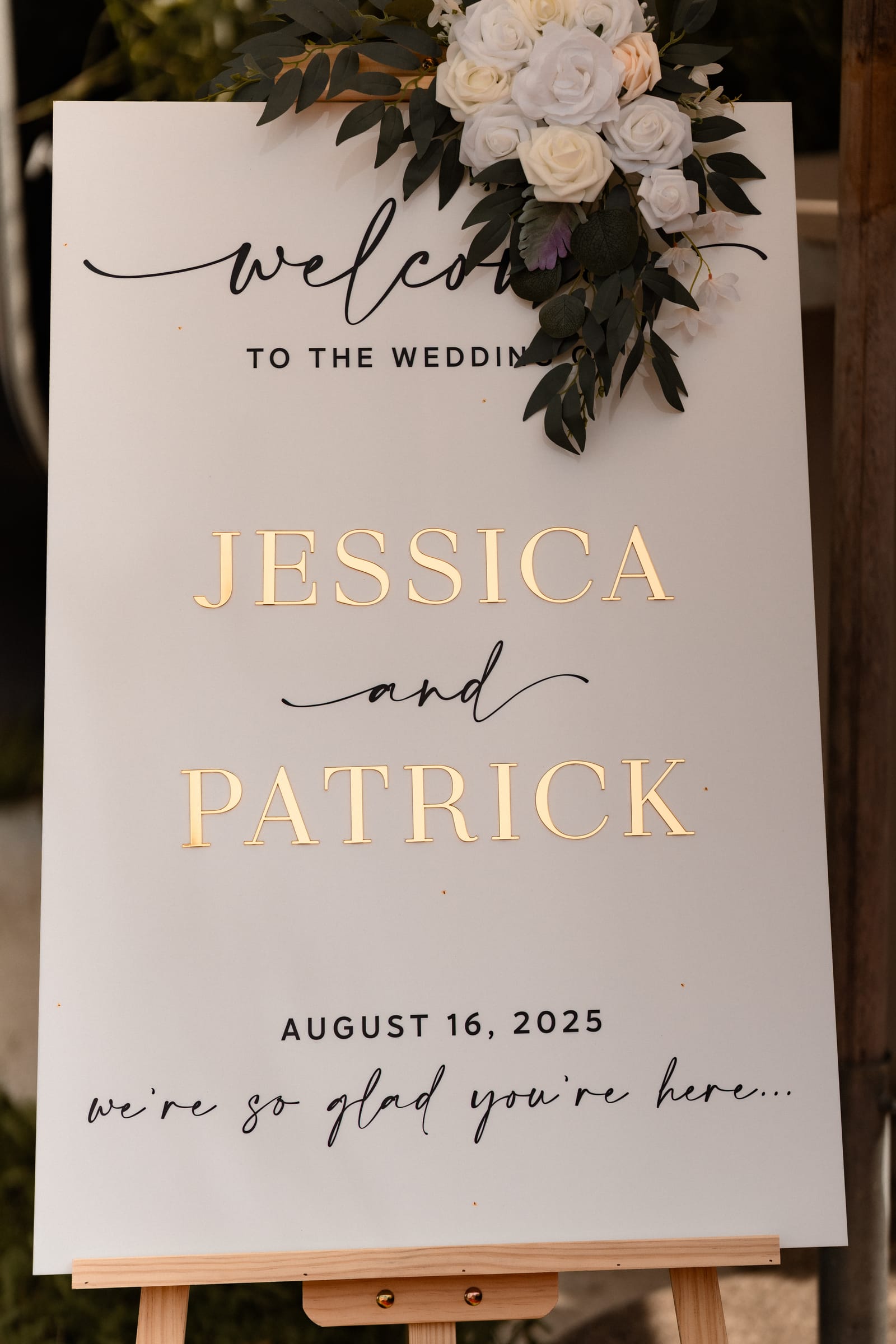 Traulocation auf der Wiese hinter dem B12 in Chur – Hochzeit von Jessica & Patrick