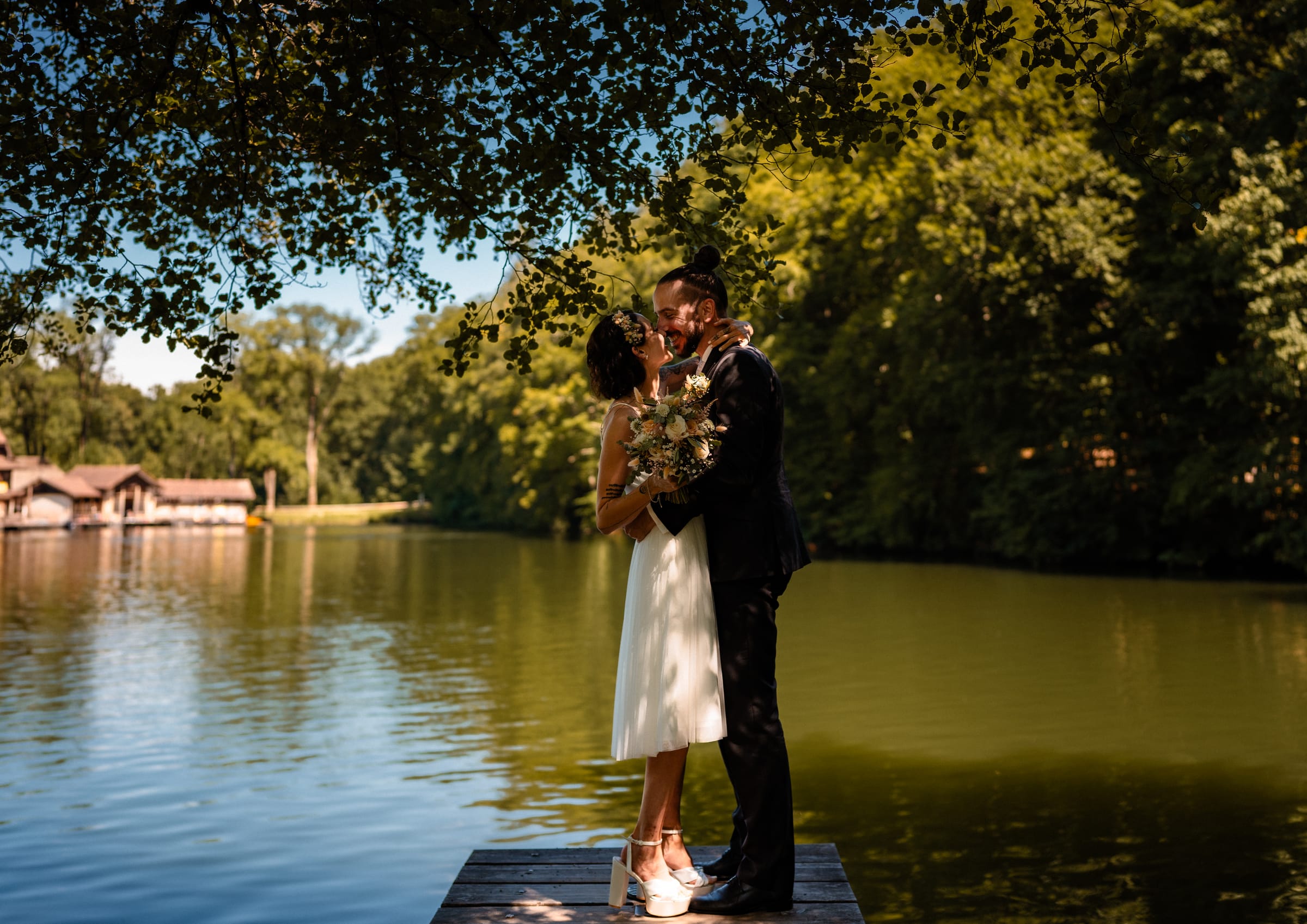 Hochzeitspaar an den Drei Weieren über St. Gallen